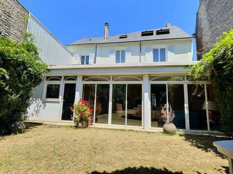 Vente maison 8 pièces