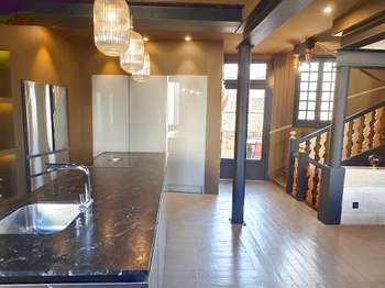 Vente maison 8 pièces