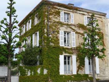 Vente maison 8 pièces Niort 79