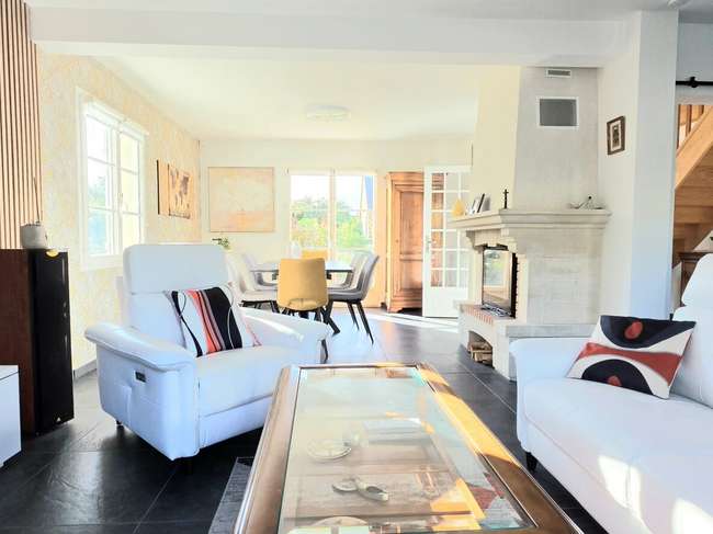 Maison 7 pièces 148 m² · à Notre-Dame-d'Oé · 148 m² · 467 982 €