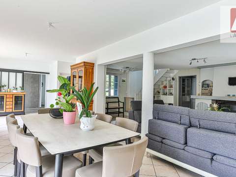 Vente maison 8 pièces