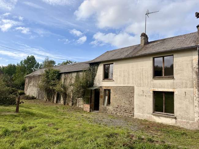 Maison 5 pièces 95 m² · à Noues-de-Sienne · 95 m² · 118 000 €