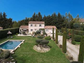 Vente maison 6 pièces Noves 13