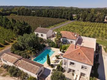 Vente maison 14 pièces Noves 13