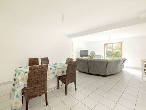 Vente maison 6 pièces Noyal-Châtillon-sur-Seiche 35