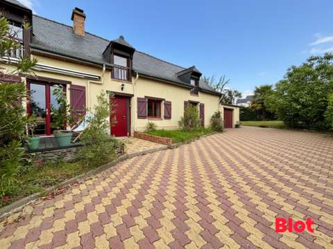 Vente maison 6 pièces Noyal-Châtillon-sur-Seiche 35