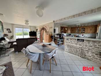 Vente maison 6 pièces Noyal-Châtillon-sur-Seiche 35