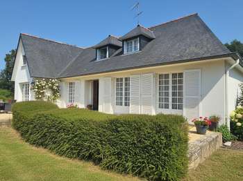 Vente maison 7 pièces Noyal-Châtillon-sur-Seiche 35