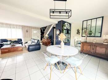 Vente maison 6 pièces Noyal-sur-Vilaine 35
