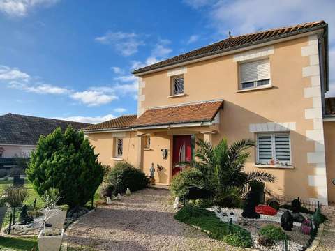 Vente maison 5 pièces Noyant-de-Touraine 37