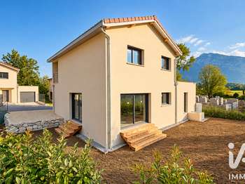 Vente Maison 5 piècesNoyarey
