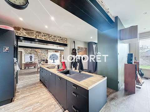 Vente maison 6 pièces Nueil-les-Aubiers 79