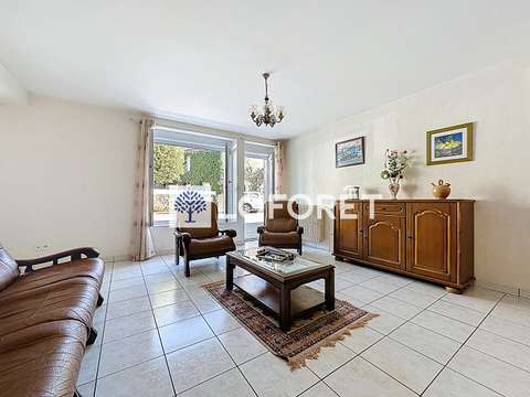 Vente maison 5 pièces Nueil-les-Aubiers 79