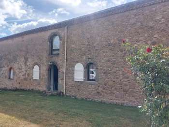 Vente maison 8 pièces Nueil-les-Aubiers 79
