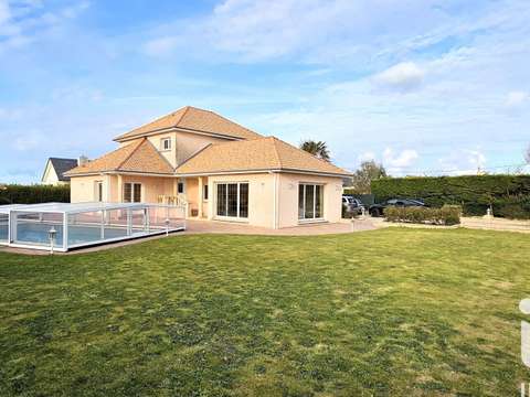 Vente maison 8 pièces Octeville-sur-Mer 76