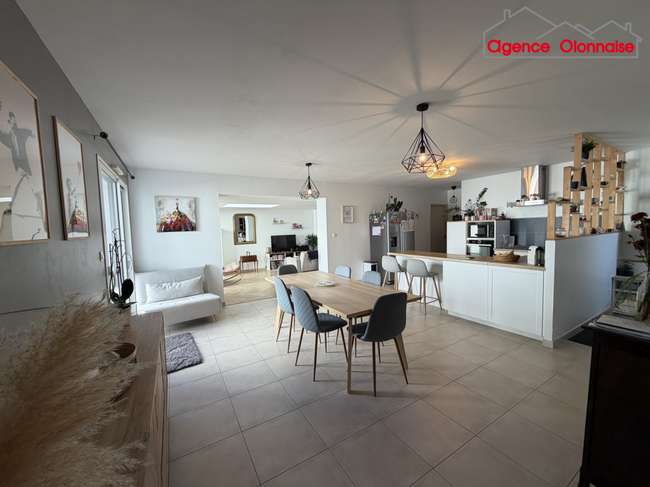 Maison 6 pièces 120 m² · à L'Île-d'Olonne · 120 m² · 488 800 €