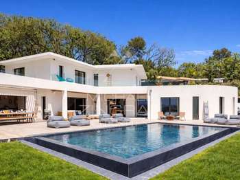 Vente maison 8 pièces Opio 06