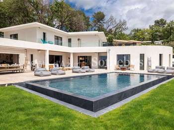 Vente maison 7 pièces Opio 06