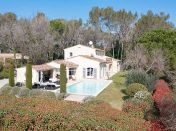 Vente maison 7 pièces Opio 06