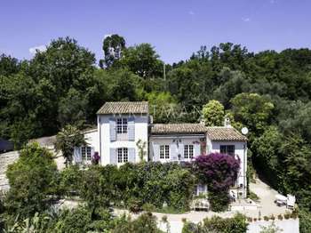 Vente maison 6 pièces Opio 06