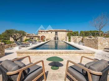 Vente maison 20 pièces Oppède 84