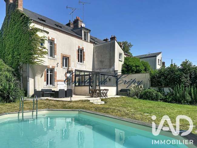 Maison 9 pièces 200 m² · à Orléans · 200 m² · 650 000 €