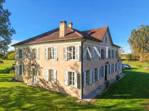 Vente maison 11 pièces Orthevielle 40