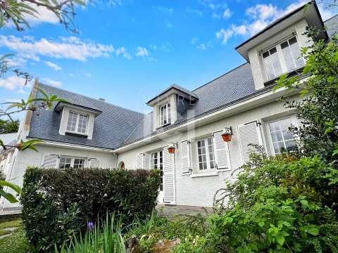 Vente maison 9 pièces Orvault 44