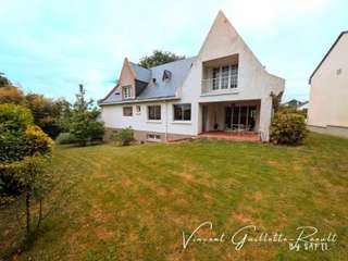 Vente maison 9 pièces