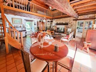 Vente maison 8 pièces