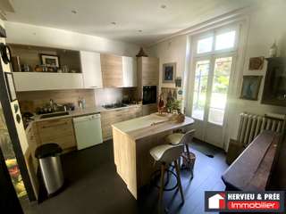 Vente maison 9 pièces