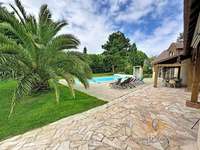 Vente maison 9 pièces