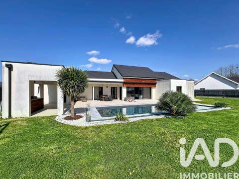 Vente maison 6 pièces Ousse 64