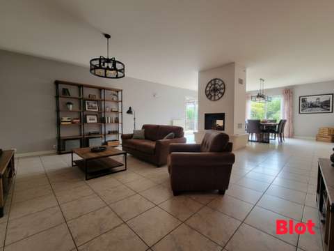 Vente maison 7 pièces