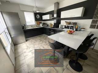 Vente maison 8 pièces Vente maison 8 pièces