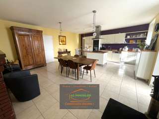 Vente maison 8 pièces Vente maison 8 pièces