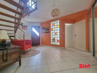 Vente maison 8 pièces Vente maison 8 pièces