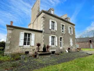 Vente maison 11 pièces