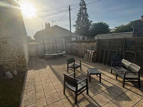 Vente maison 10 pièces Paizay-le-Chapt 79