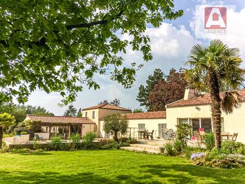 Vente maison 8 pièces Palluau 85