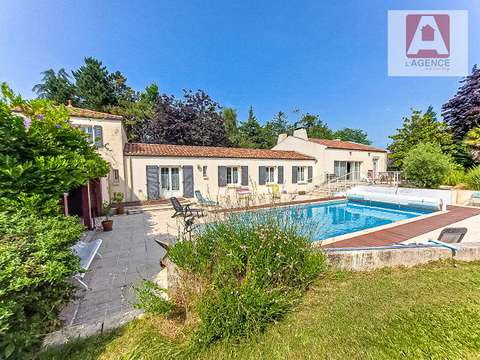 Vente maison 8 pièces