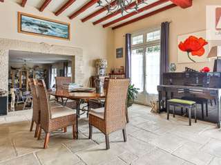 Vente maison 8 pièces