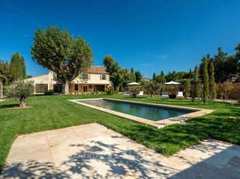 Vente maison 7 pièces Paradou 13