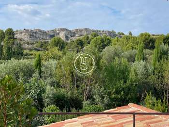 Vente maison 5 pièces Paradou 13