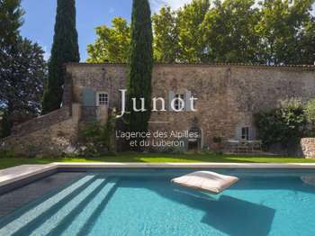Maison 10 pièces 250 m² · à Paradou · 250 m² · 1 995 000 €