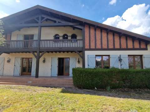 Vente maison 9 pièces Parentis-en-Born 40