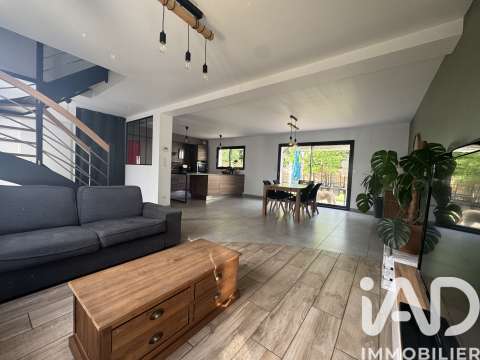 Vente maison 5 pièces Parigné-l'Évêque 72