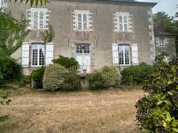 Vente maison 10 pièces Parné-sur-Roc 53