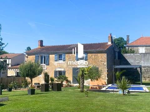 Vente maison 6 pièces Péault 85