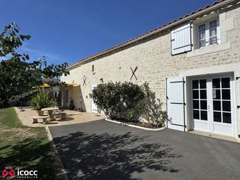 Vente maison 8 pièces Péault 85